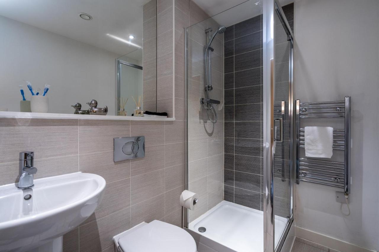 Cozy Stays The Exchange Manchester City Centre Salford  Esterno foto